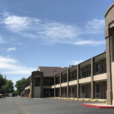 Days Inn By Wyndham Albuquerque West Εξωτερικό φωτογραφία