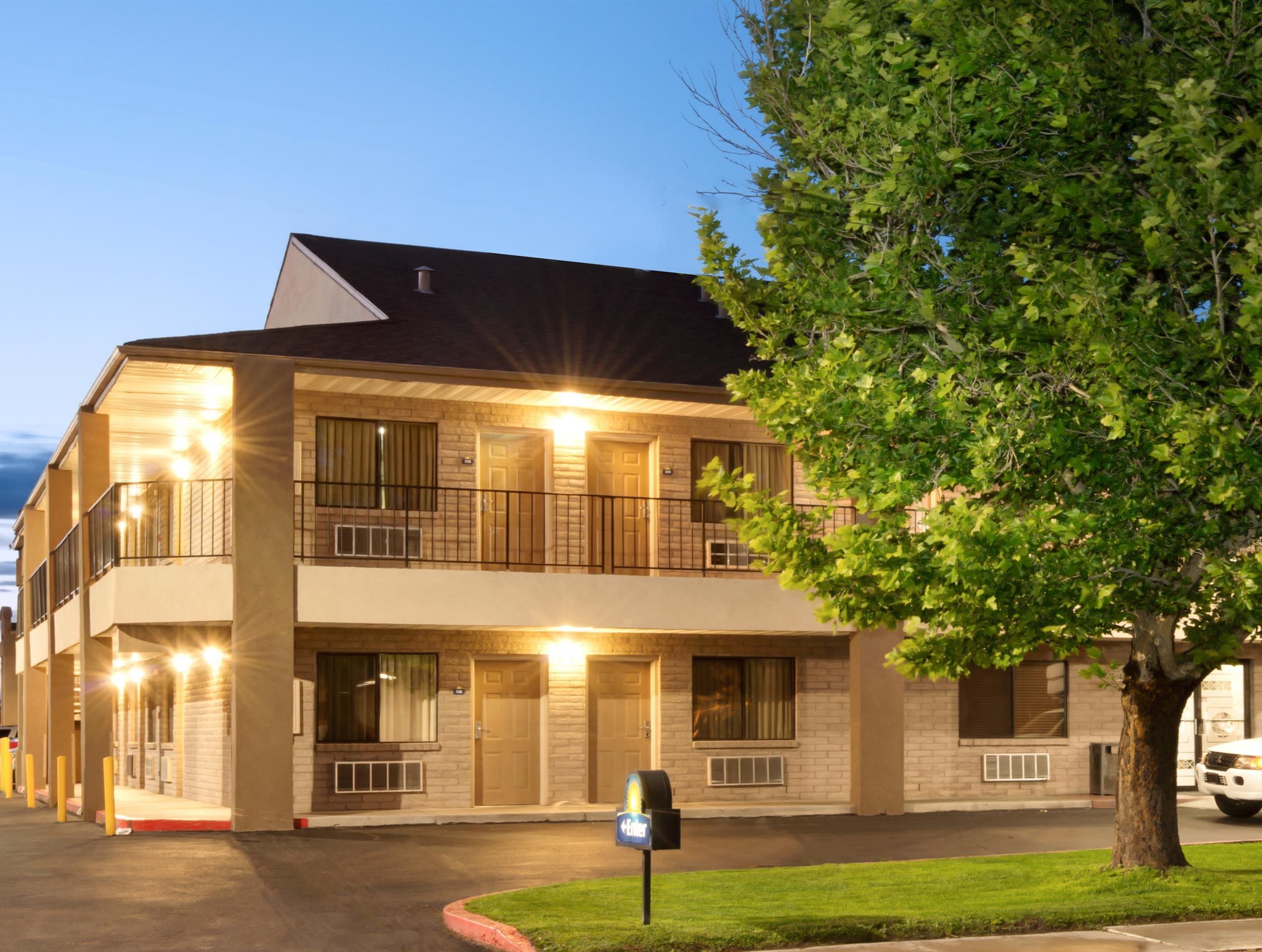 Days Inn By Wyndham Albuquerque West Εξωτερικό φωτογραφία