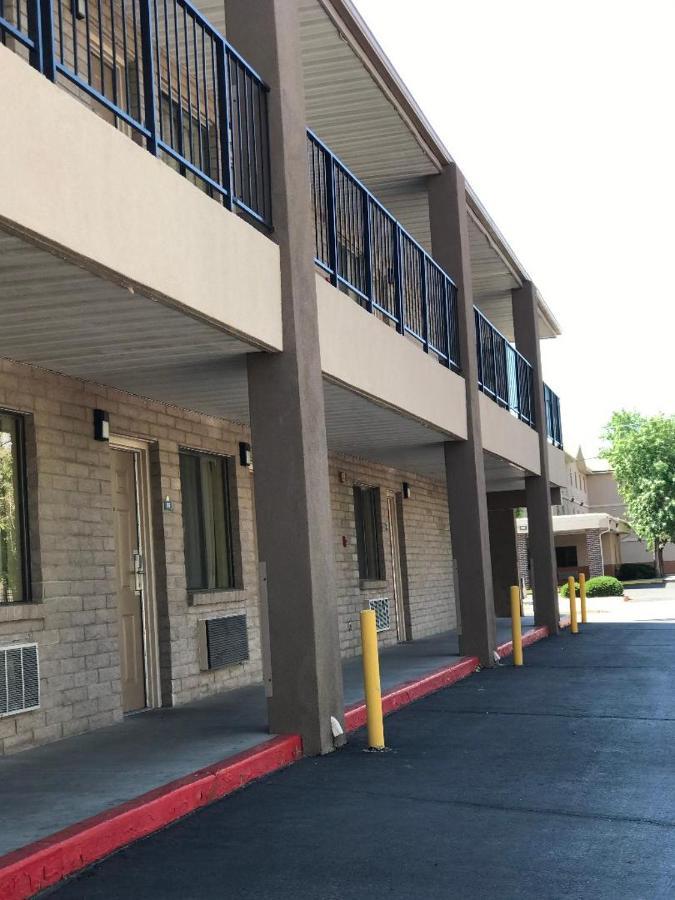 Days Inn By Wyndham Albuquerque West Εξωτερικό φωτογραφία